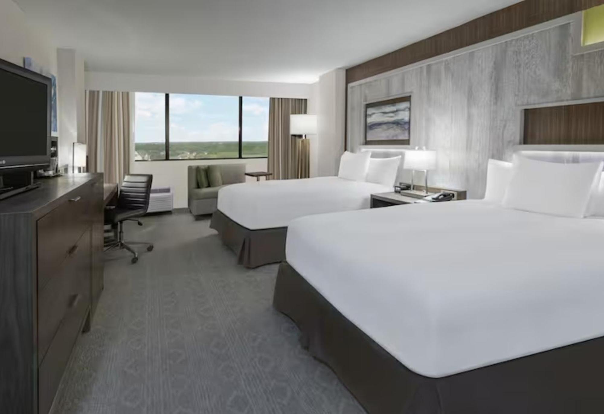 Hilton College Station & Conference Center Hotel Exterior photo